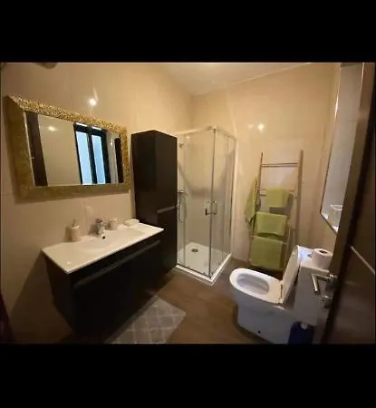 Beautiful And Spacious 2 Double Bedroom Apartment Pieta
