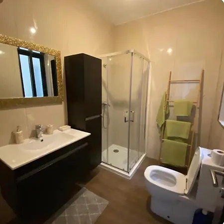 Apartment Beautiful And Spacious 2 Double Bedroom Pieta