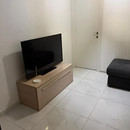 Tedds Cosy 2 Bedroom