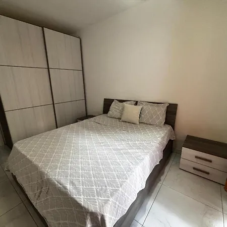 Daire Tedds Cosy 2 Bedroom Pietà