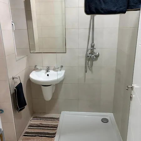 Tedds Cosy 2 Bedroom